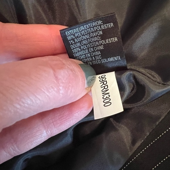 Tahari ASL BLACK & white pin stripe classic 3 button blazer SIZE 4 EUC - Picture 10 of 11